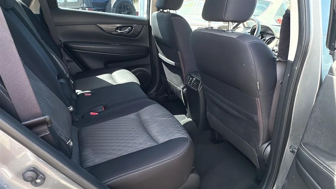 Nissan Rogue  2017