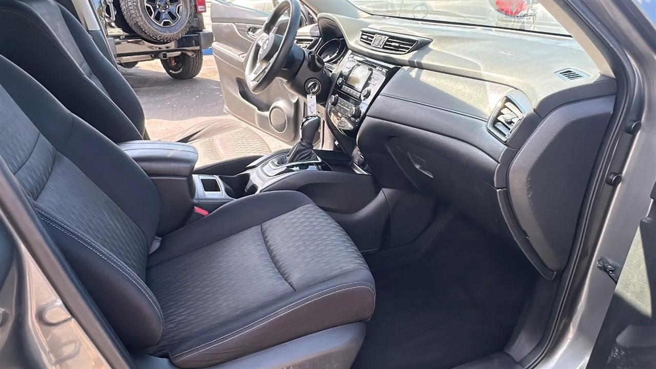 Nissan Rogue  2017