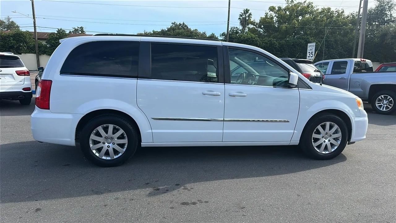 Chrysler Town & Country  2016