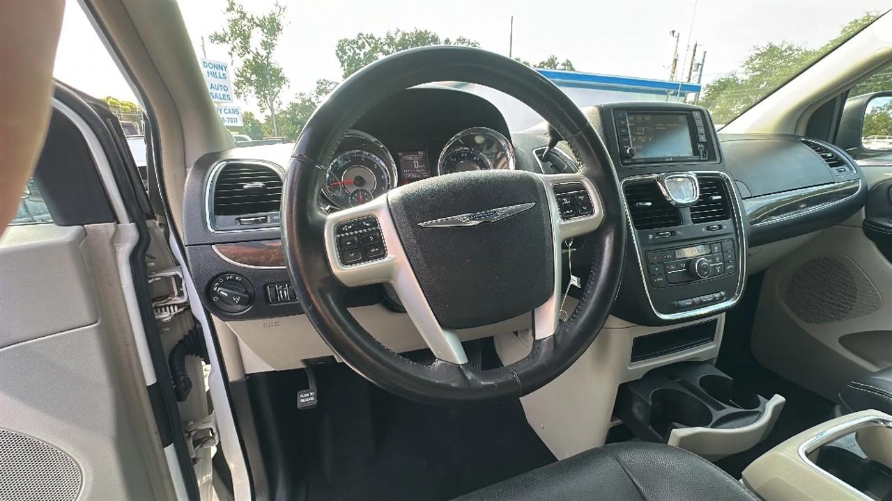 Chrysler Town & Country  2016