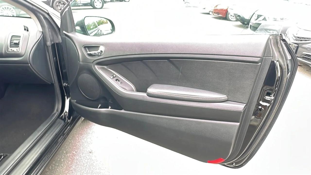 Kia Forte Koup  2015