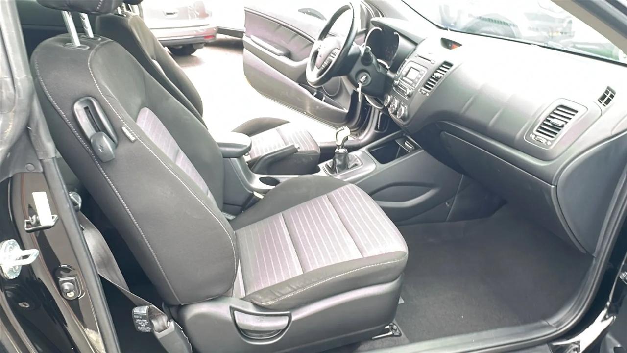 Kia Forte Koup  2015