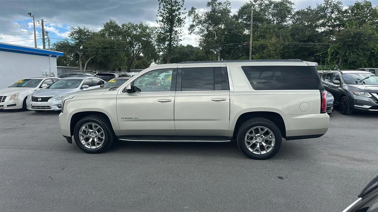 GMC Yukon XL  2016