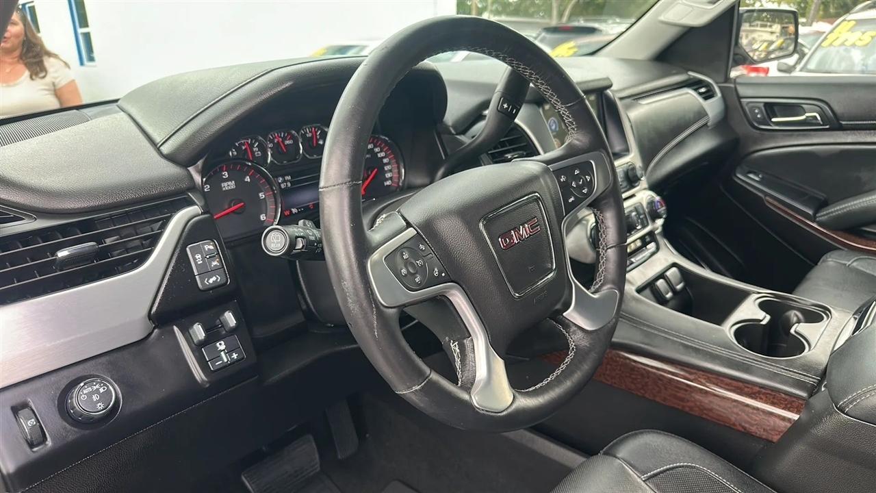 GMC Yukon XL  2016