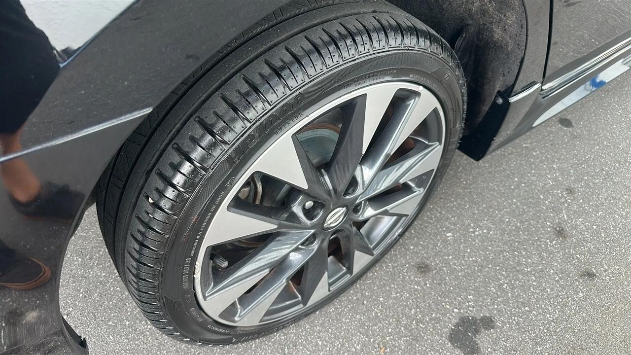 Nissan Sentra  2019