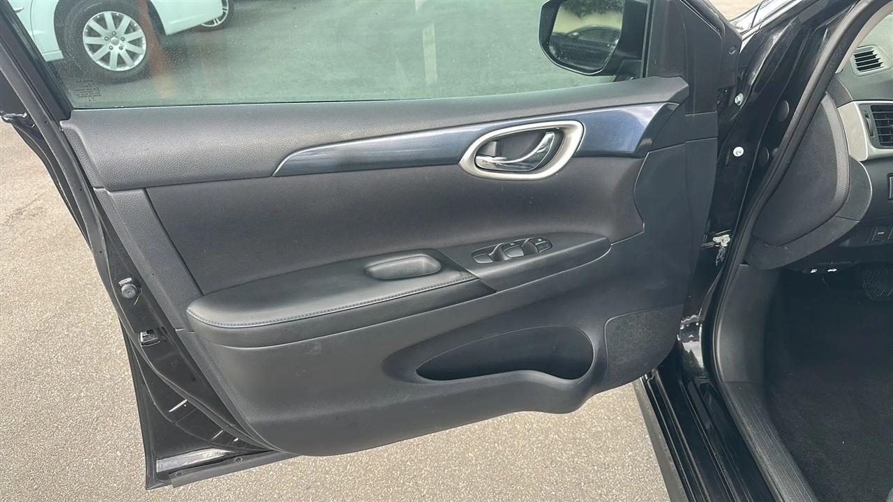 Nissan Sentra  2019