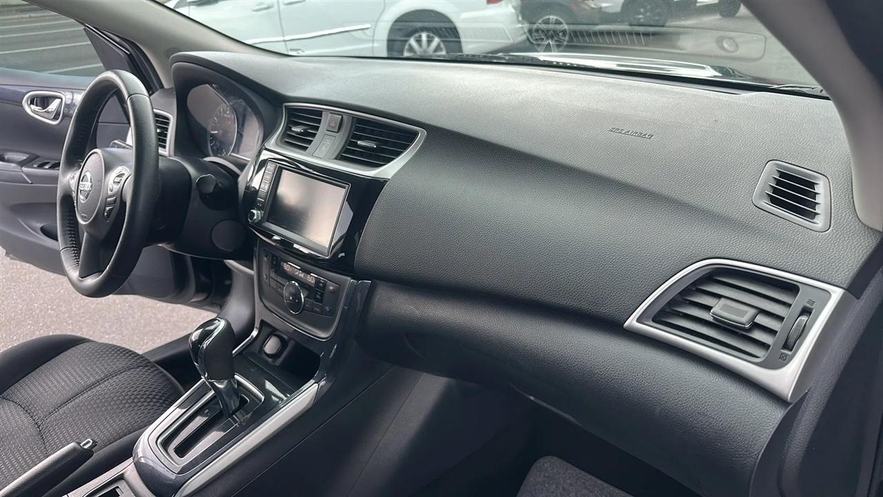Nissan Sentra  2019