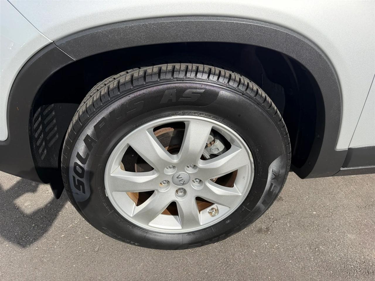 Kia Sorento  2013
