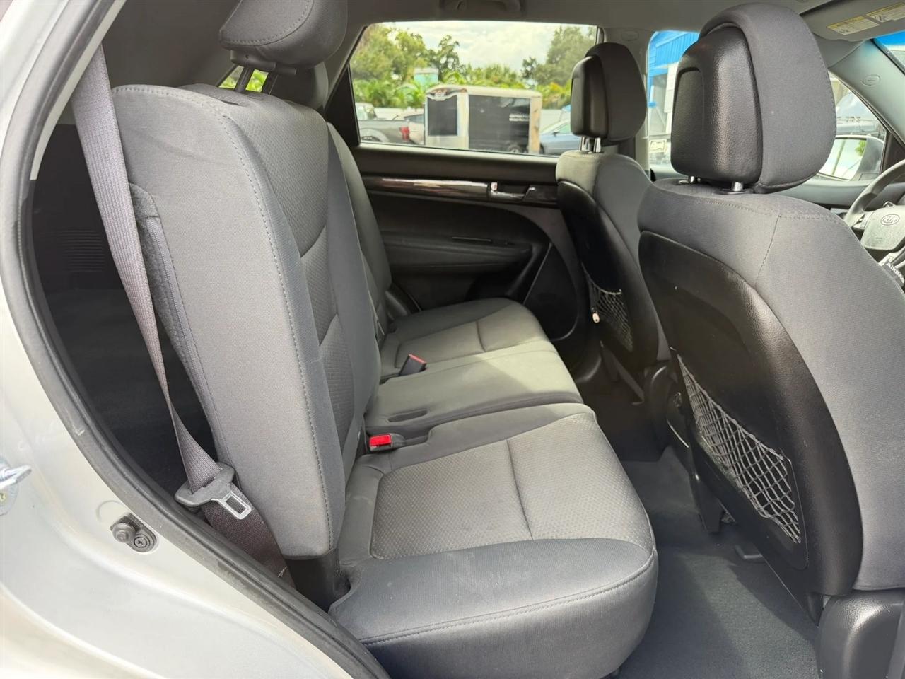 Kia Sorento  2013