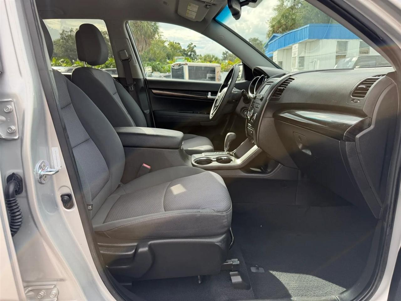 Kia Sorento  2013