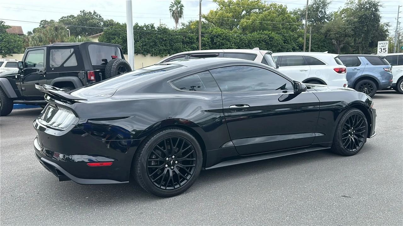 Ford Mustang  2018