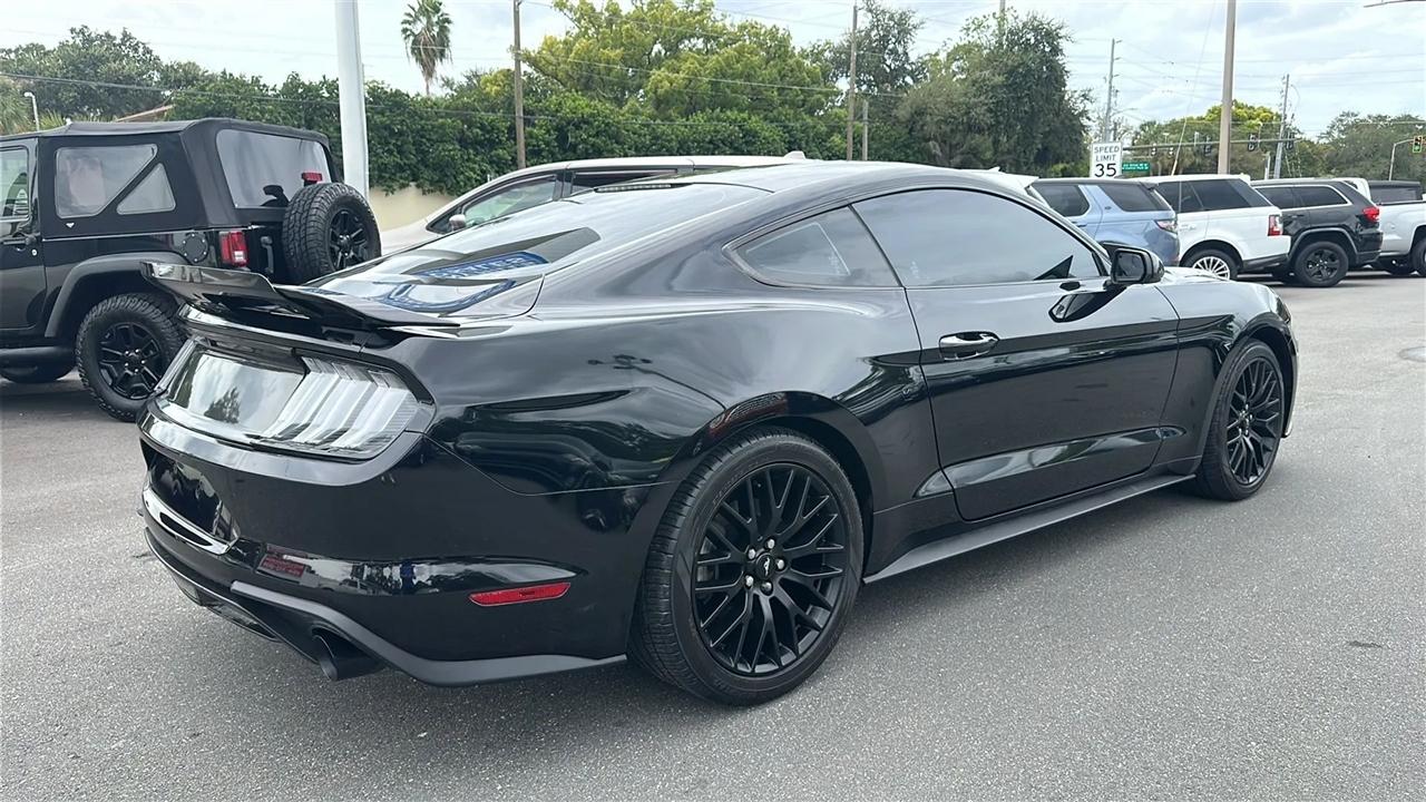 Ford Mustang  2018