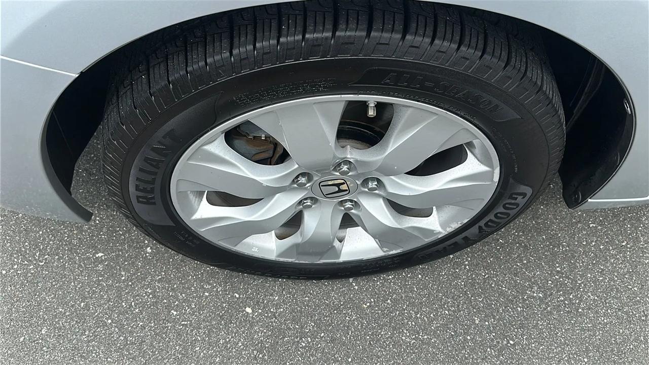 Honda Accord Sdn  2010