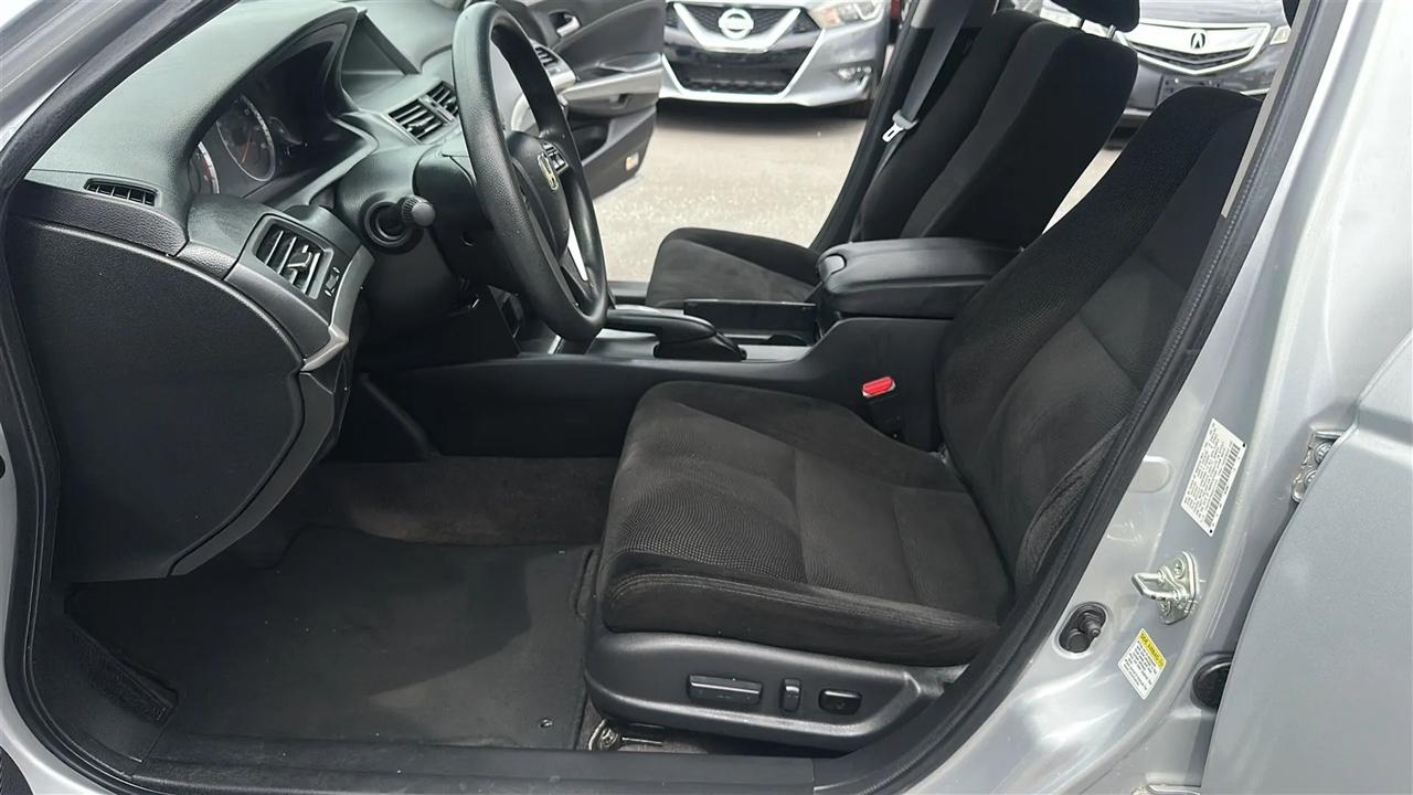 Honda Accord Sdn  2010