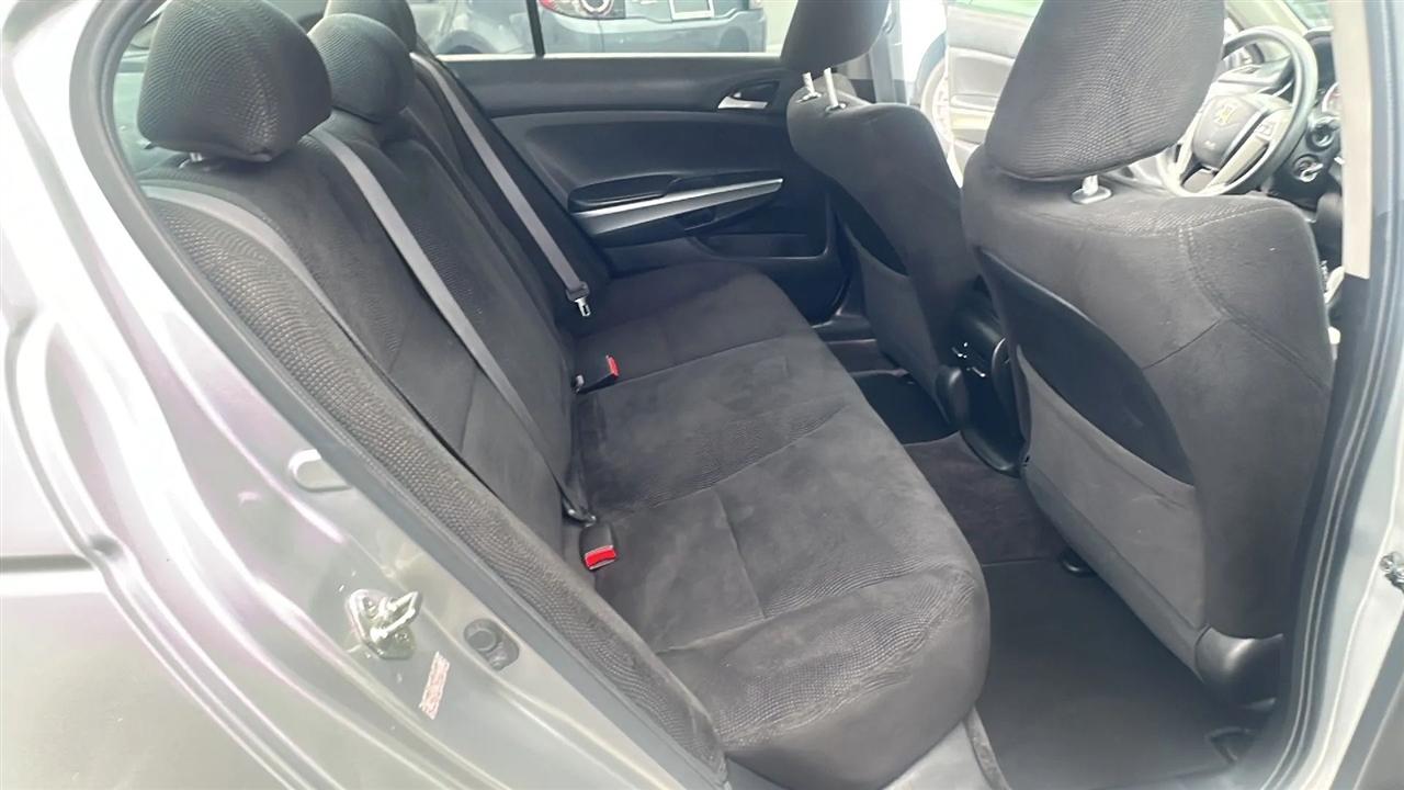 Honda Accord Sdn  2010
