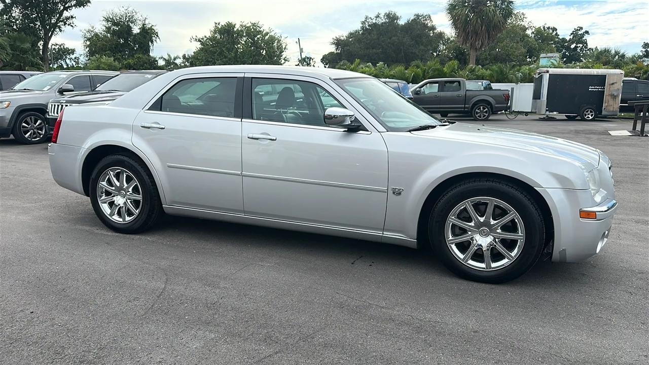 Chrysler 300  2007