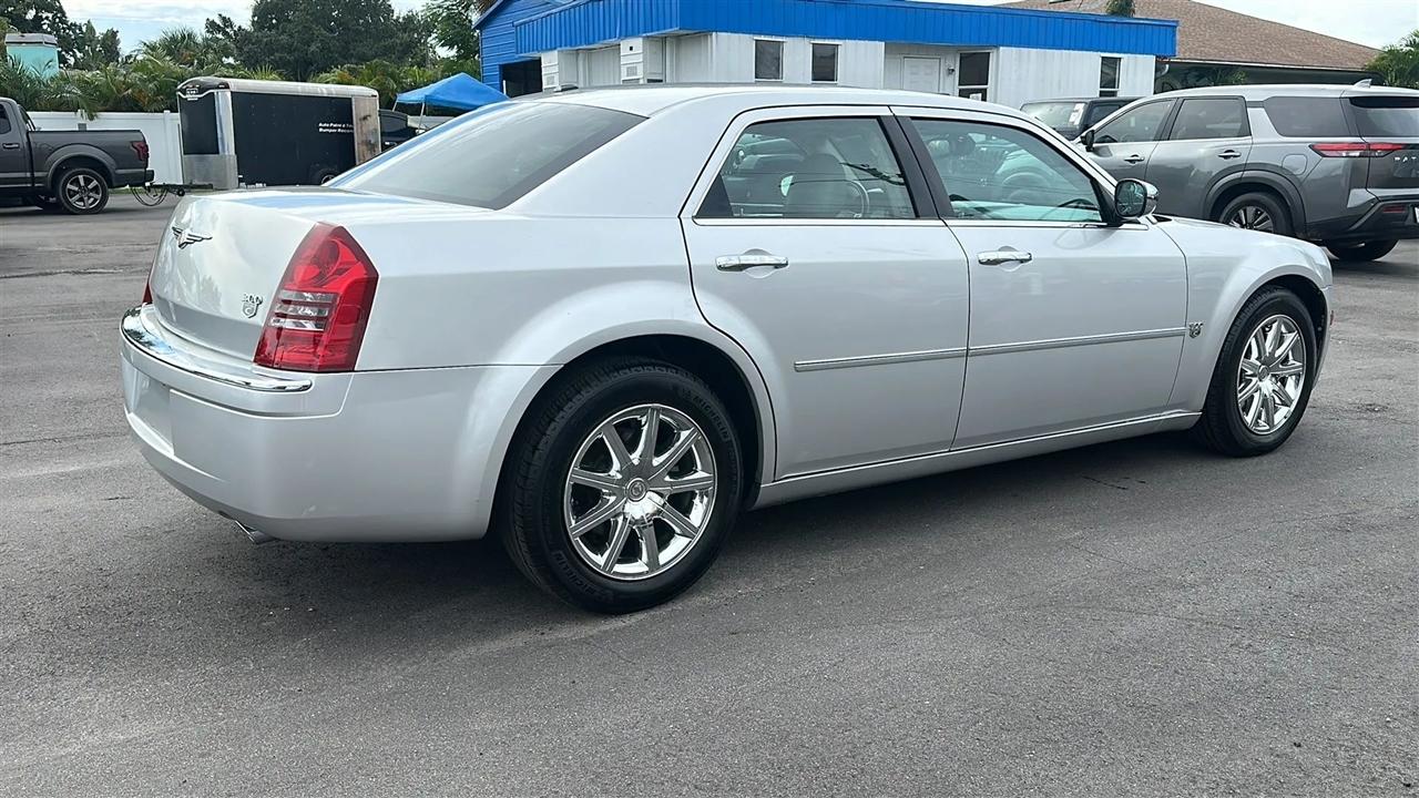 Chrysler 300  2007