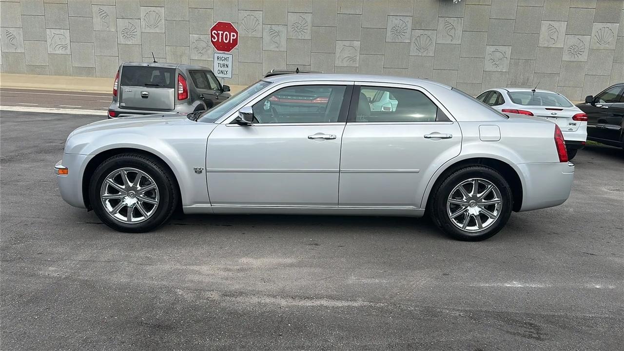 Chrysler 300  2007