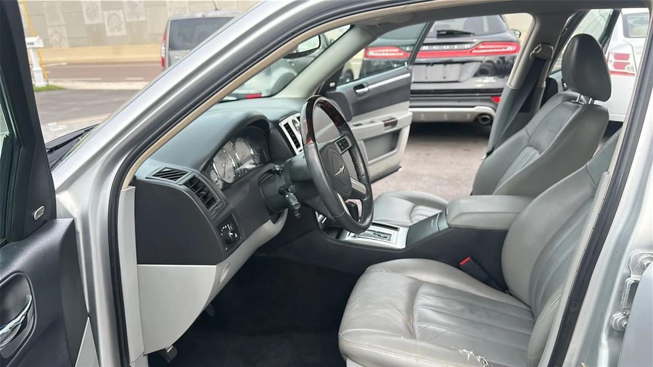 Chrysler 300  2007