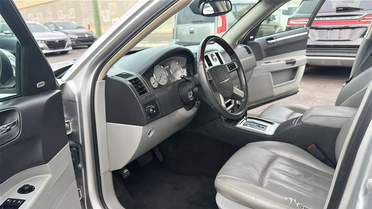 Chrysler 300  2007