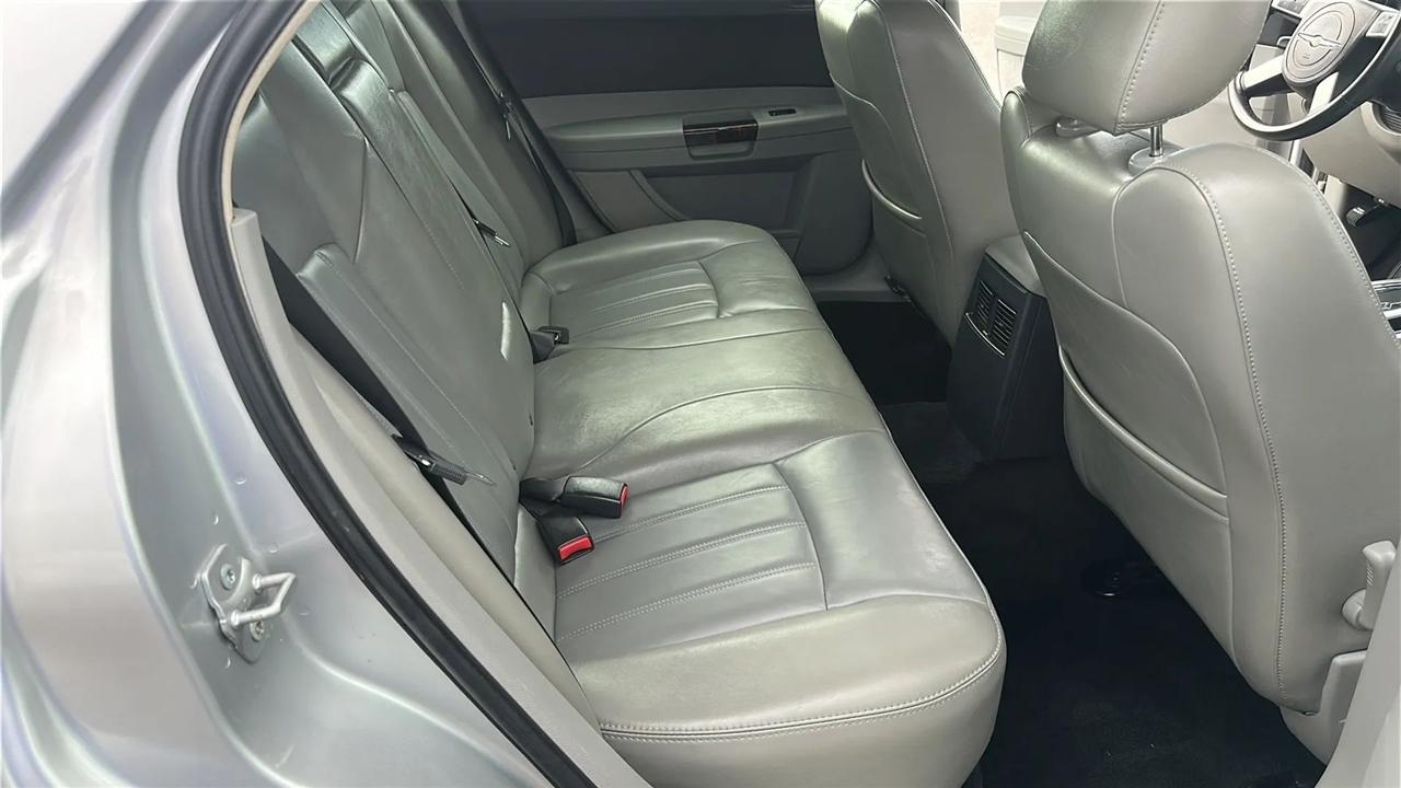 Chrysler 300  2007