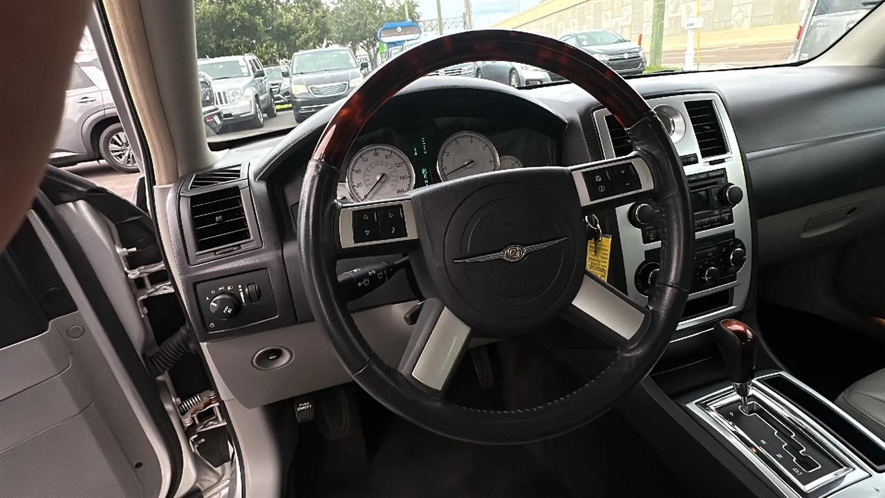Chrysler 300  2007