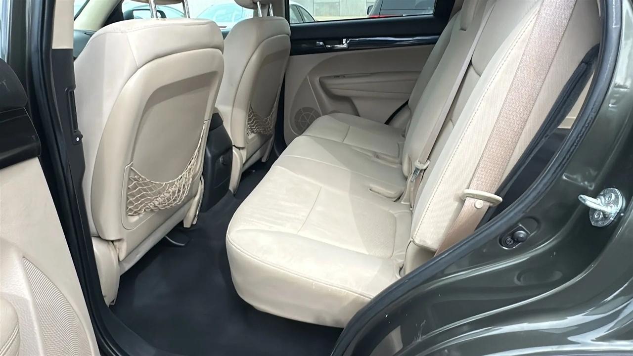Kia Sorento  2012