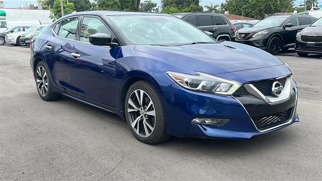 Nissan Maxima  2016
