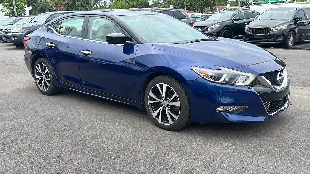 Nissan Maxima  2016