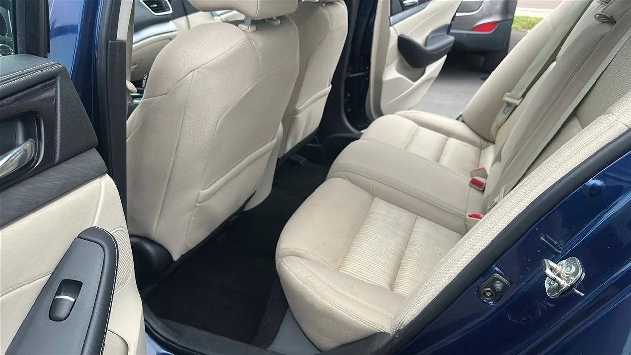 Nissan Maxima  2016