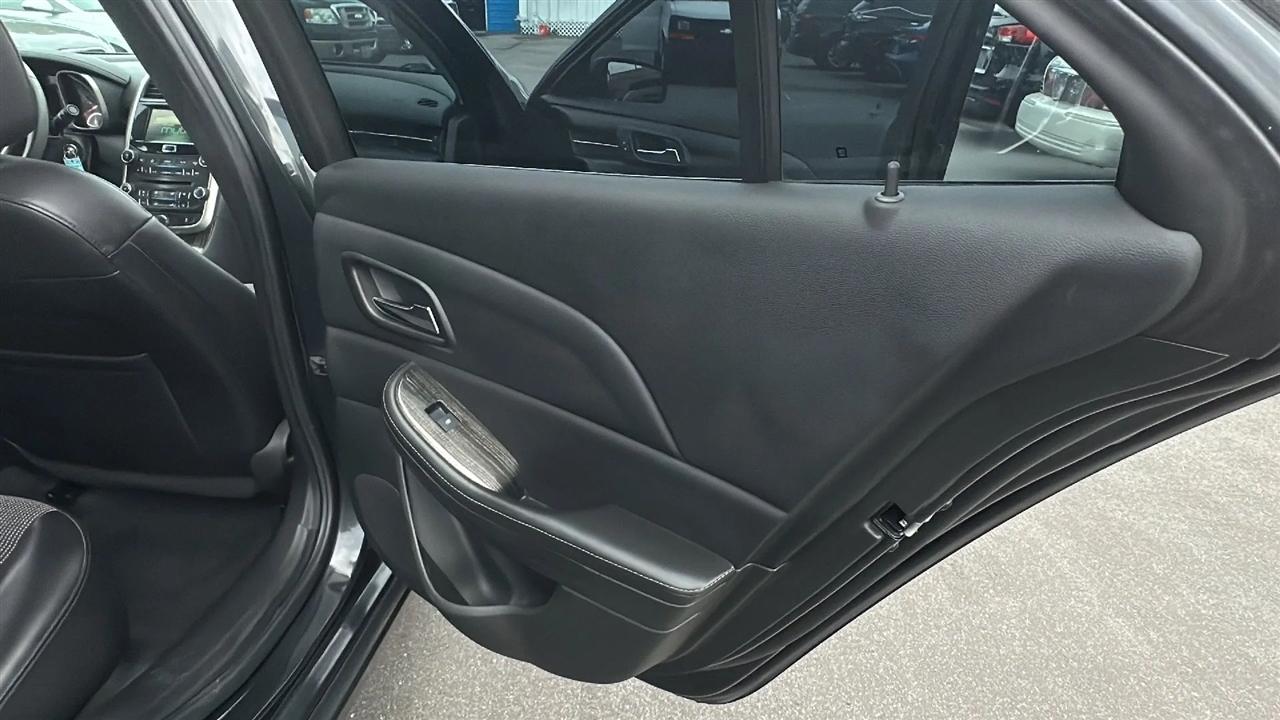Chevrolet Malibu  2014