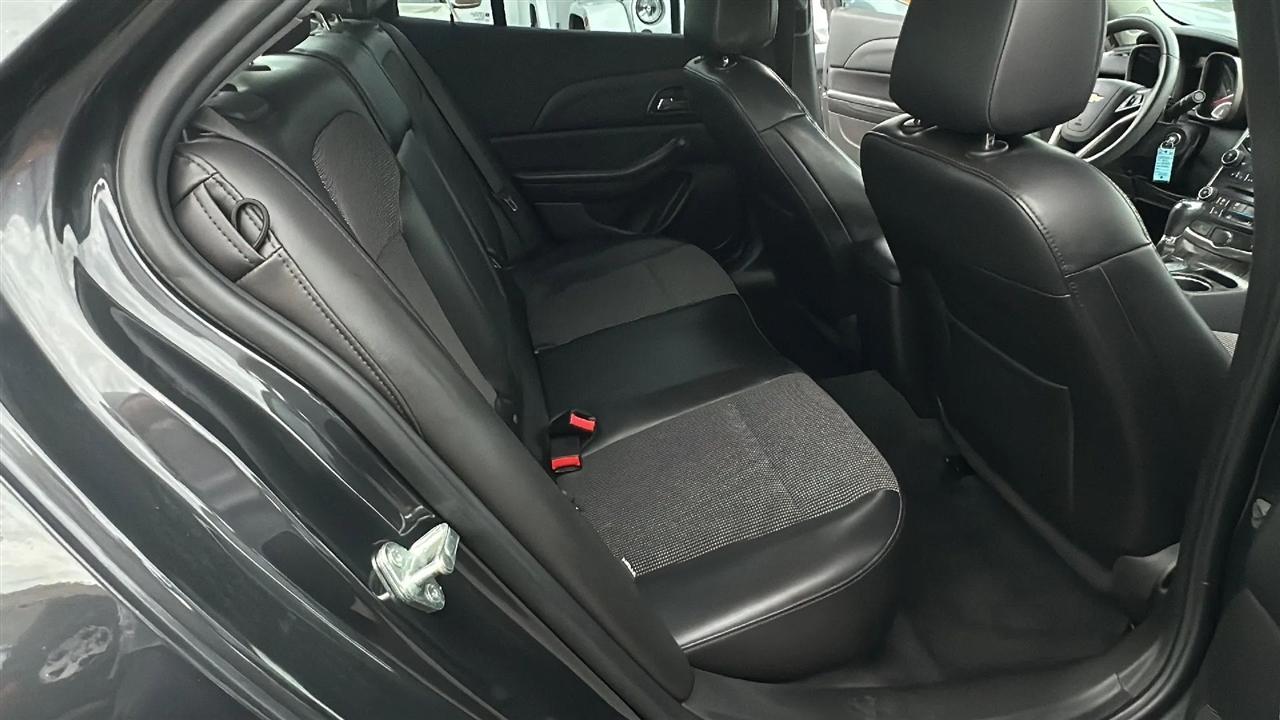 Chevrolet Malibu  2014