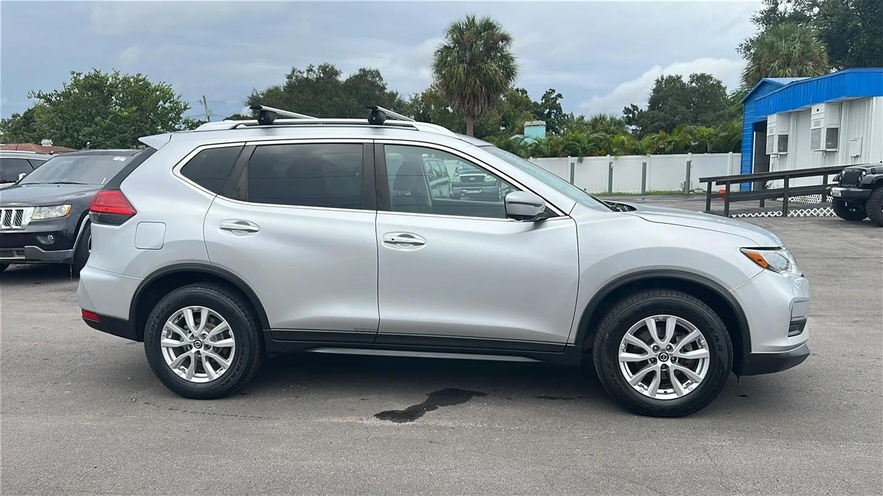 Nissan Rogue  2017
