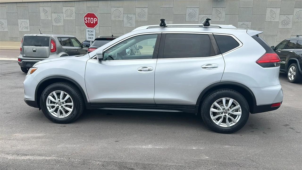Nissan Rogue  2017
