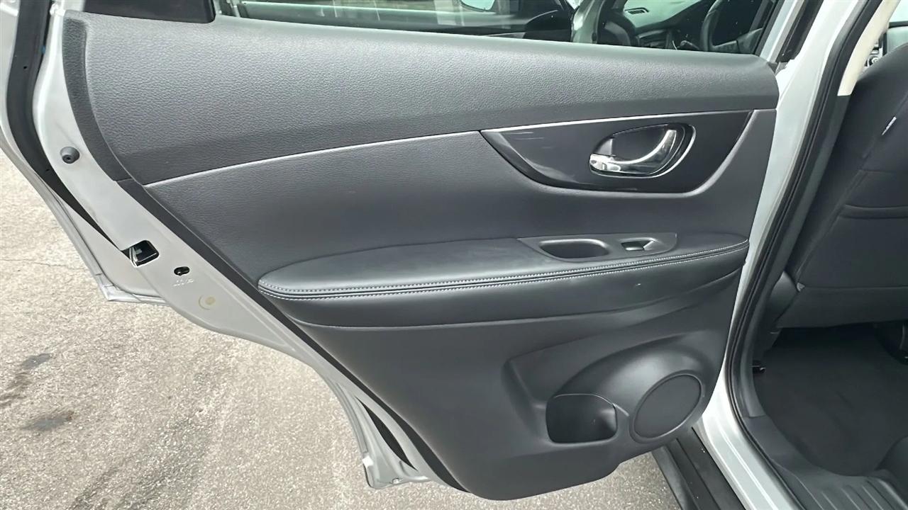 Nissan Rogue  2017