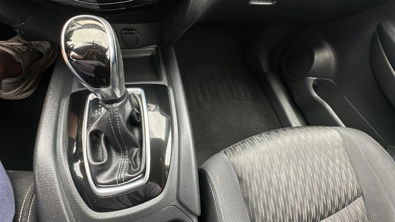 Nissan Rogue  2017