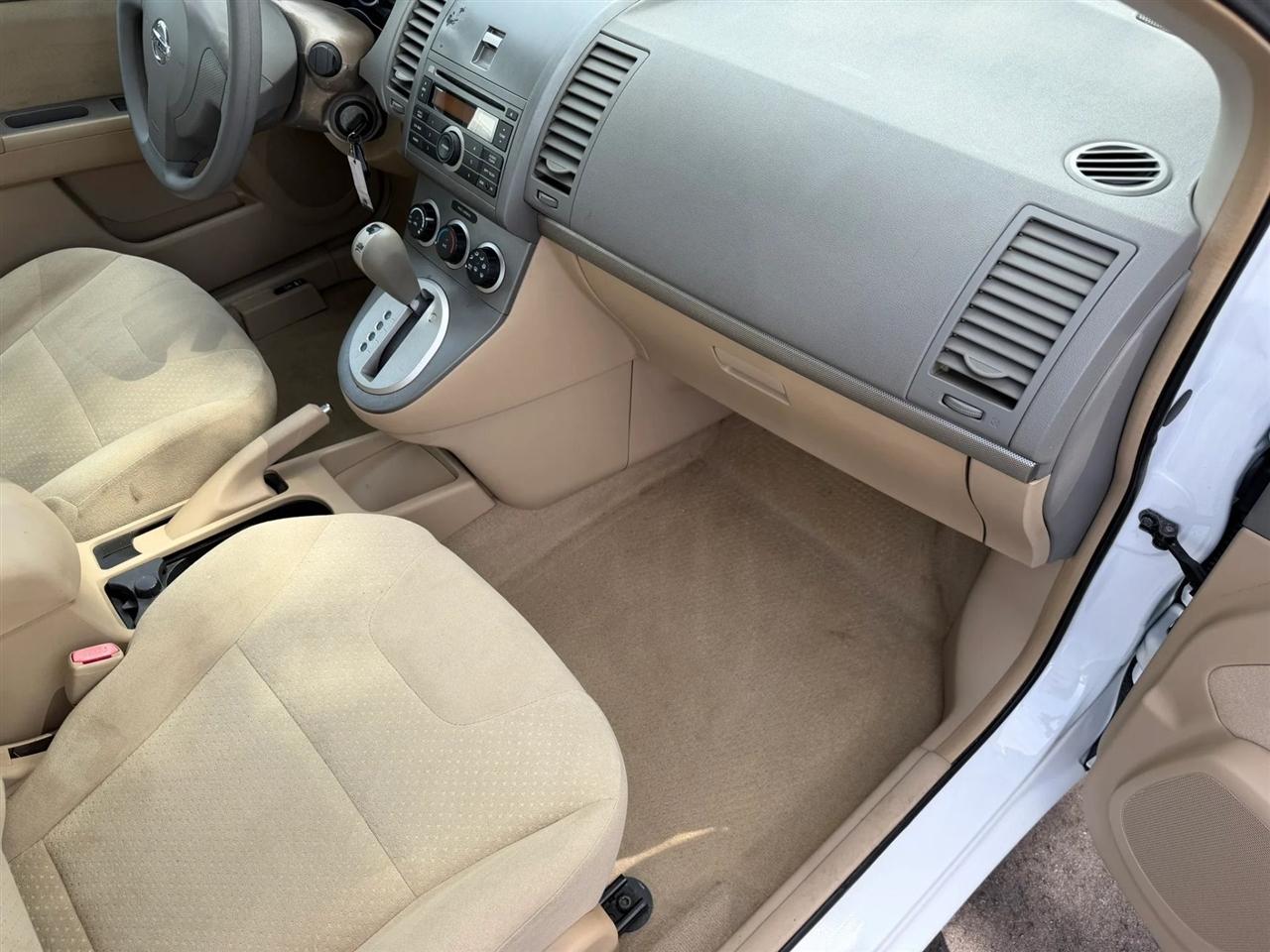 Nissan Sentra  2009