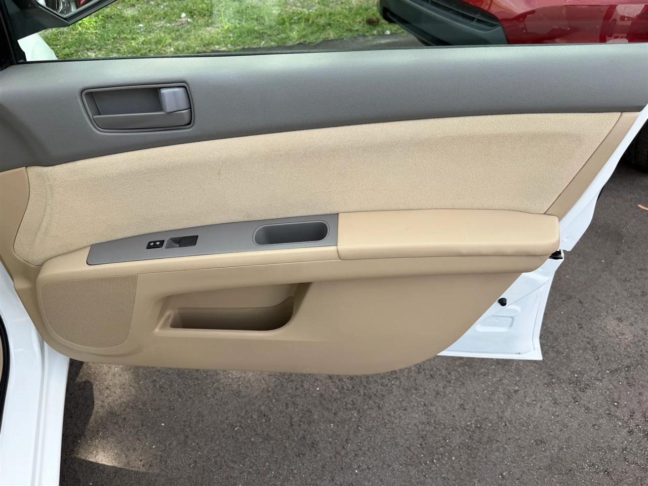 Nissan Sentra  2009