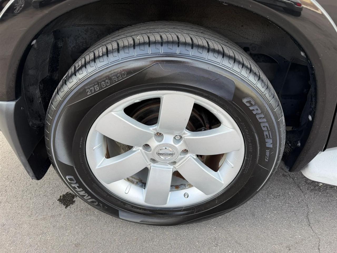 Nissan Armada  2013