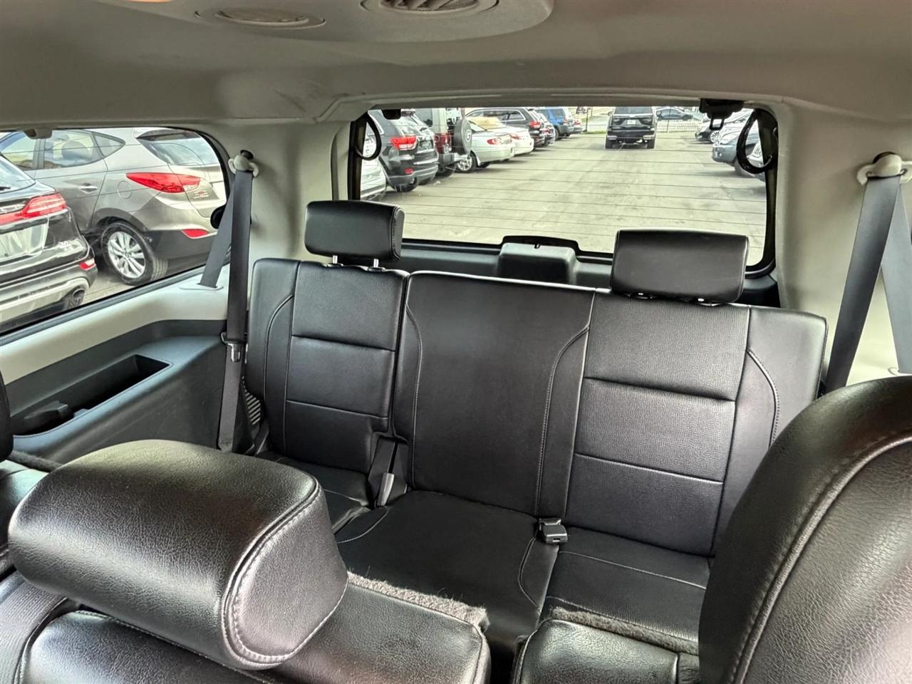 Nissan Armada  2013