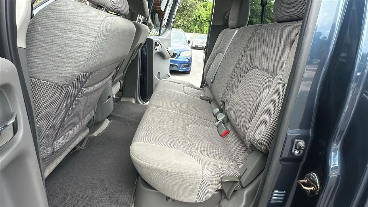 Nissan Frontier  2014