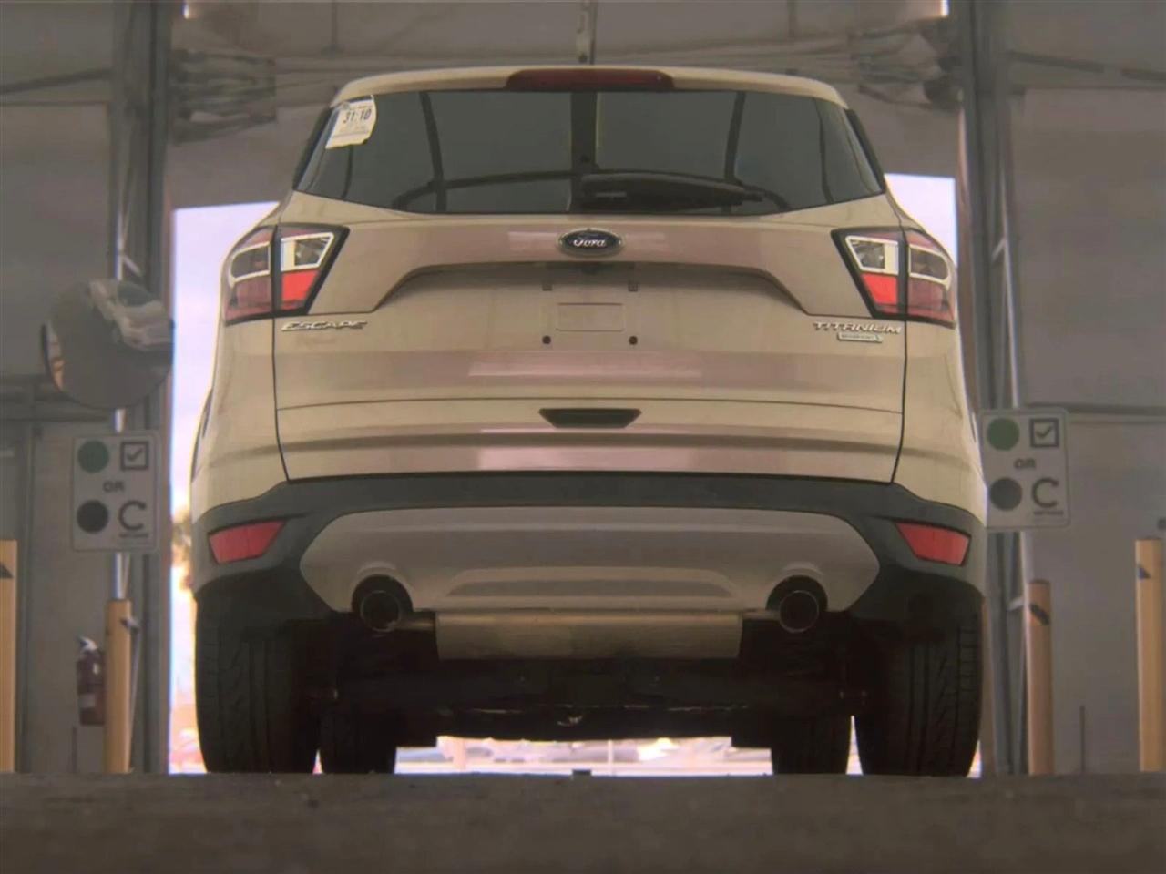 Ford Escape  2017