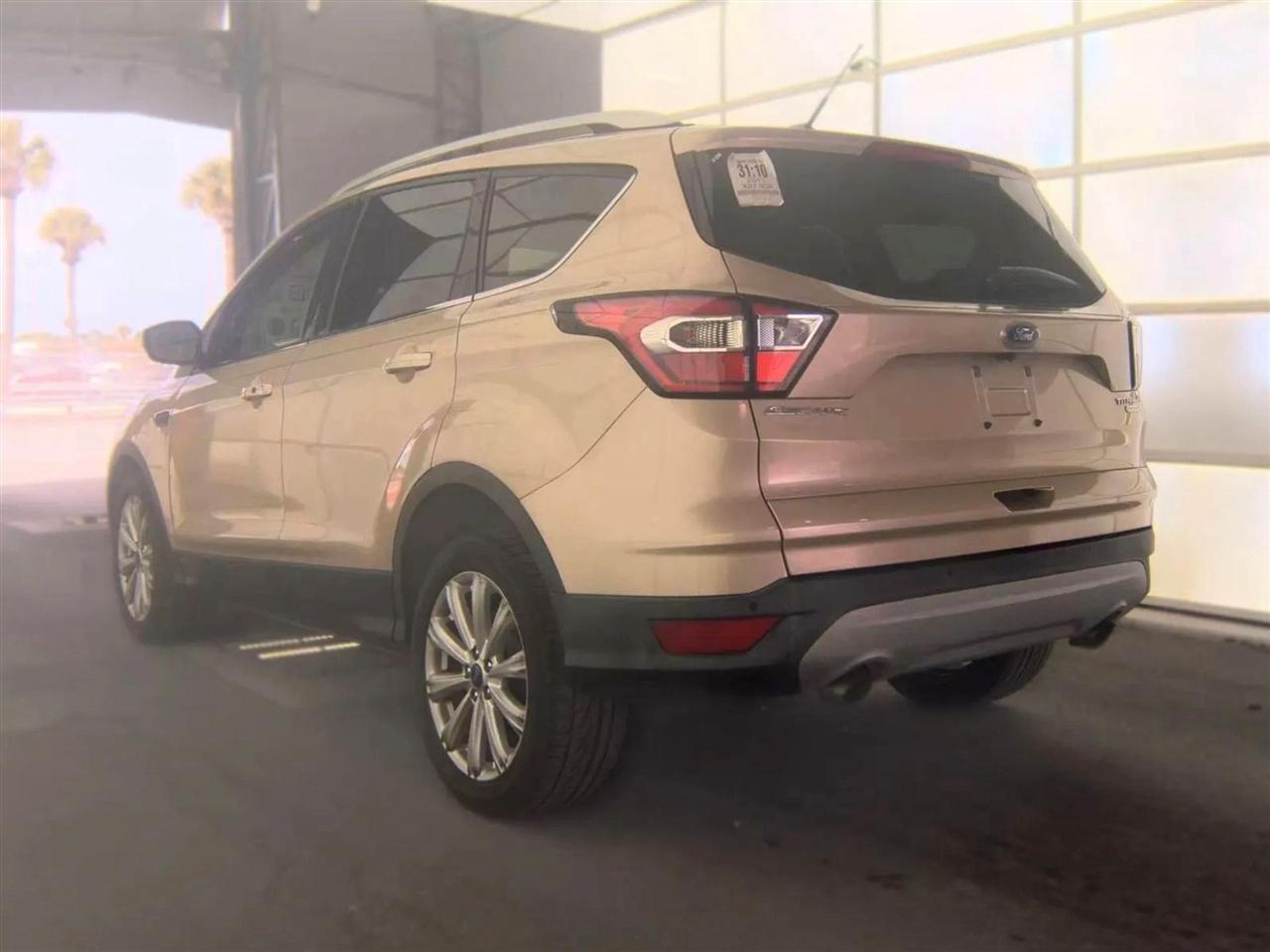 Ford Escape  2017