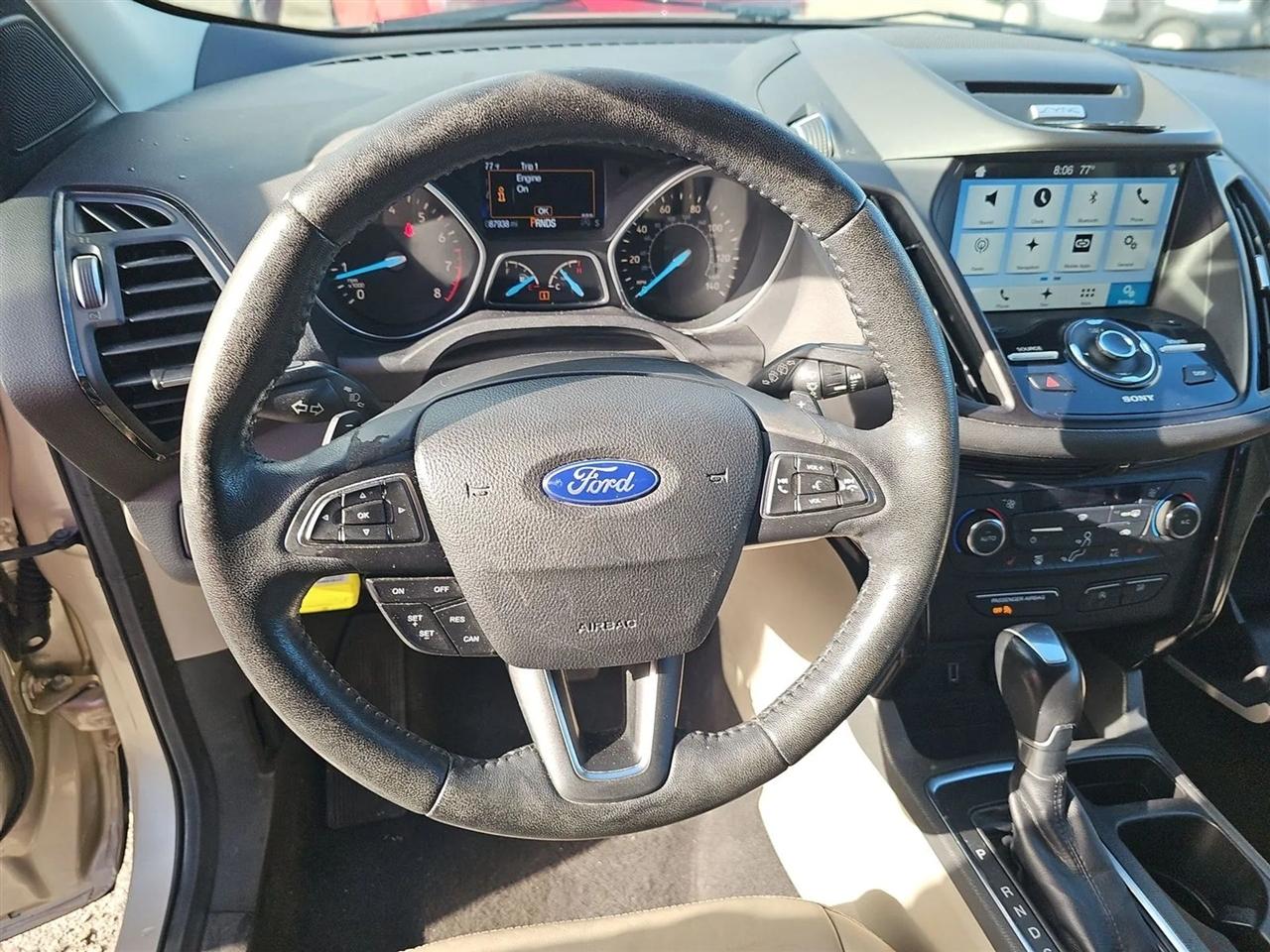 Ford Escape  2017