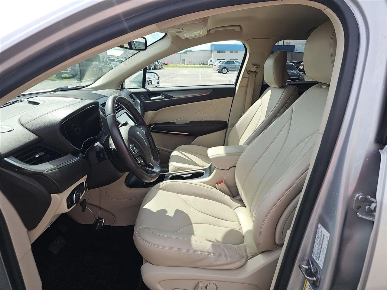 Lincoln MKC  2017