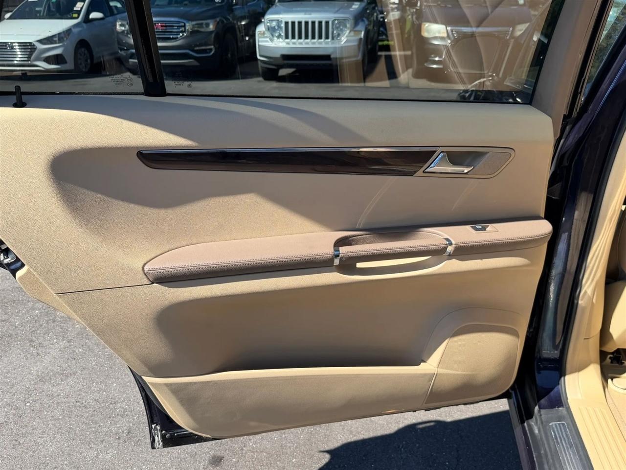 Mercedes-Benz R-Class  2007