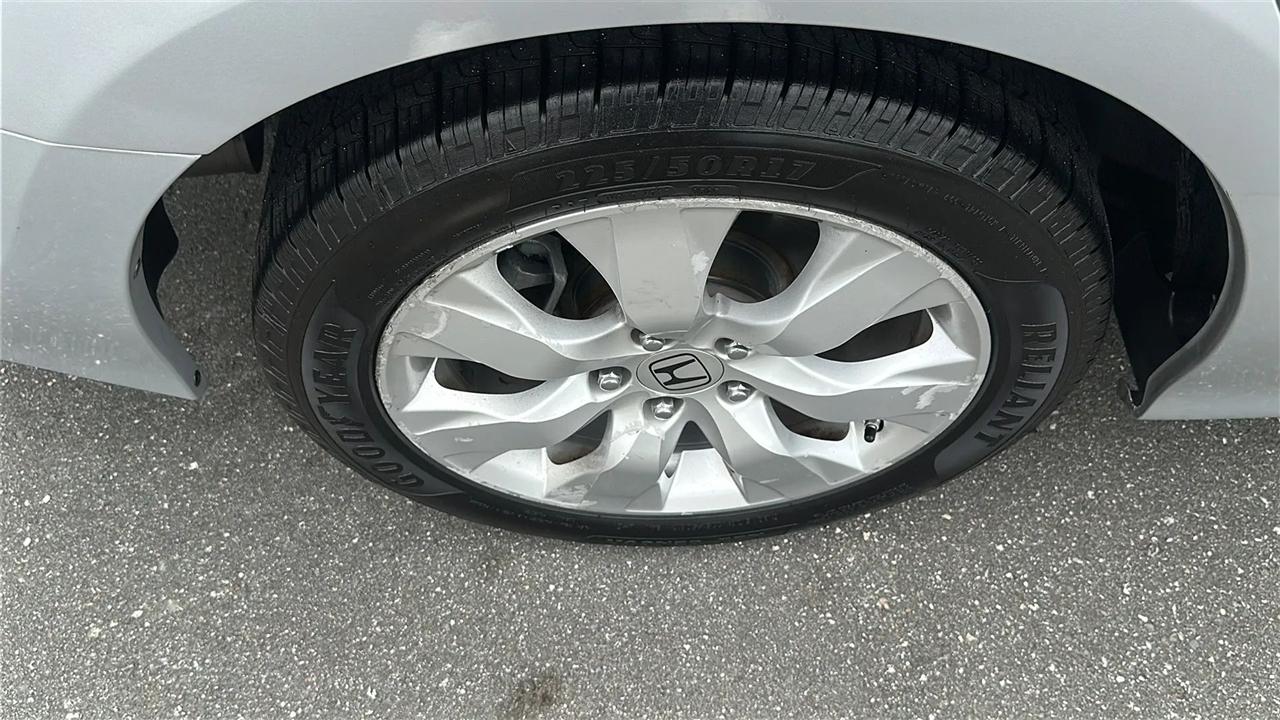 Honda Accord Sdn  2010