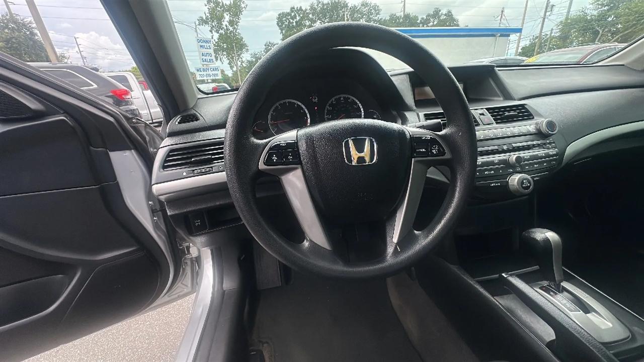 Honda Accord Sdn  2010
