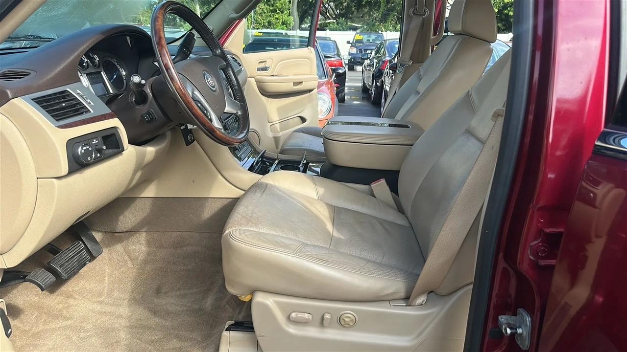 Cadillac Escalade  2009