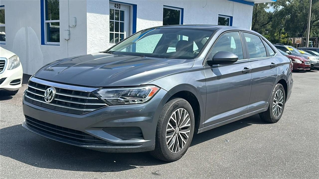 Volkswagen Jetta  2021